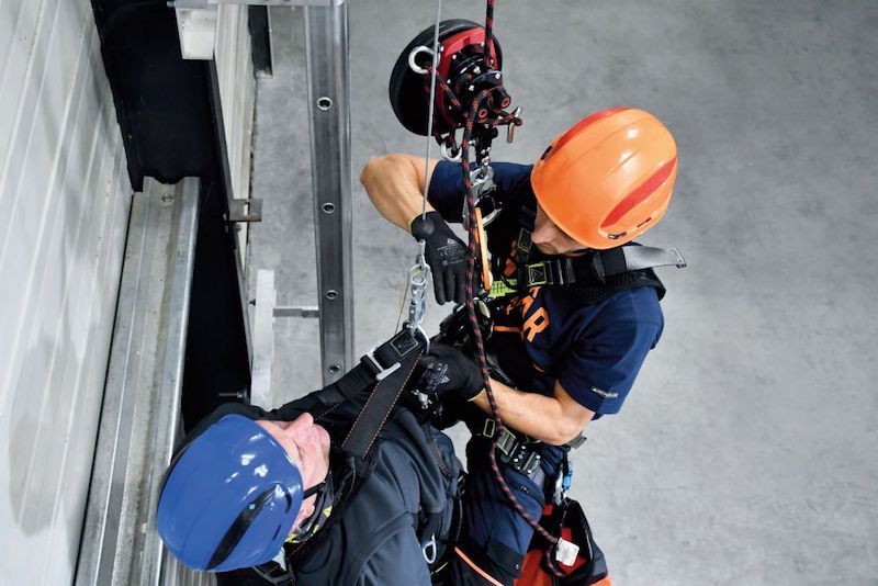 Delta Plus technical training centre - Fall arrest Test